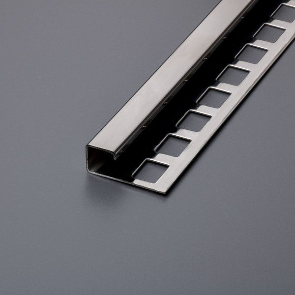 2,5 Meter Quadratische Edelstahl Fliesenschienen glänzend in verschiedenen Höhen
