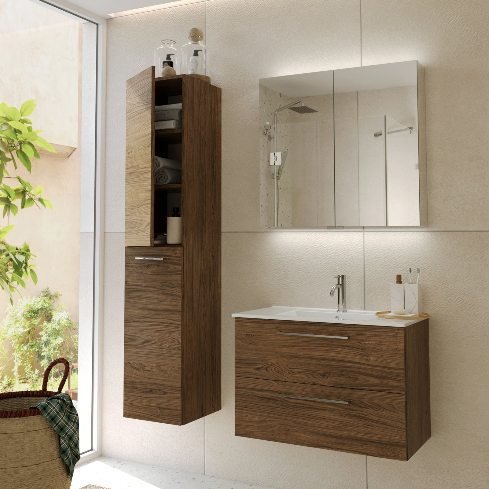 KAMĖ GAMA Hochschrank – Chromgriffe