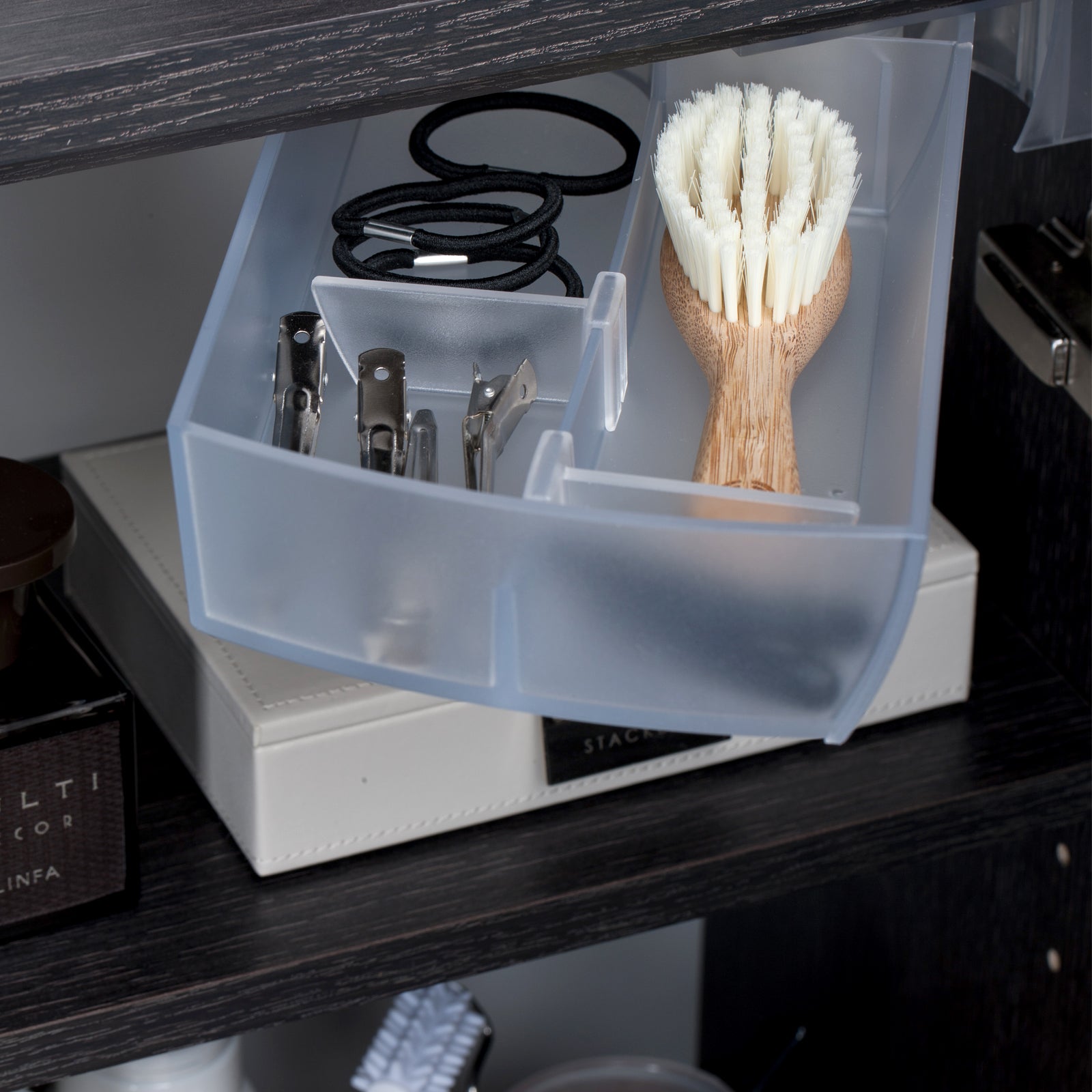 KAMĖ DUET Hochschrank – Chromgriffe