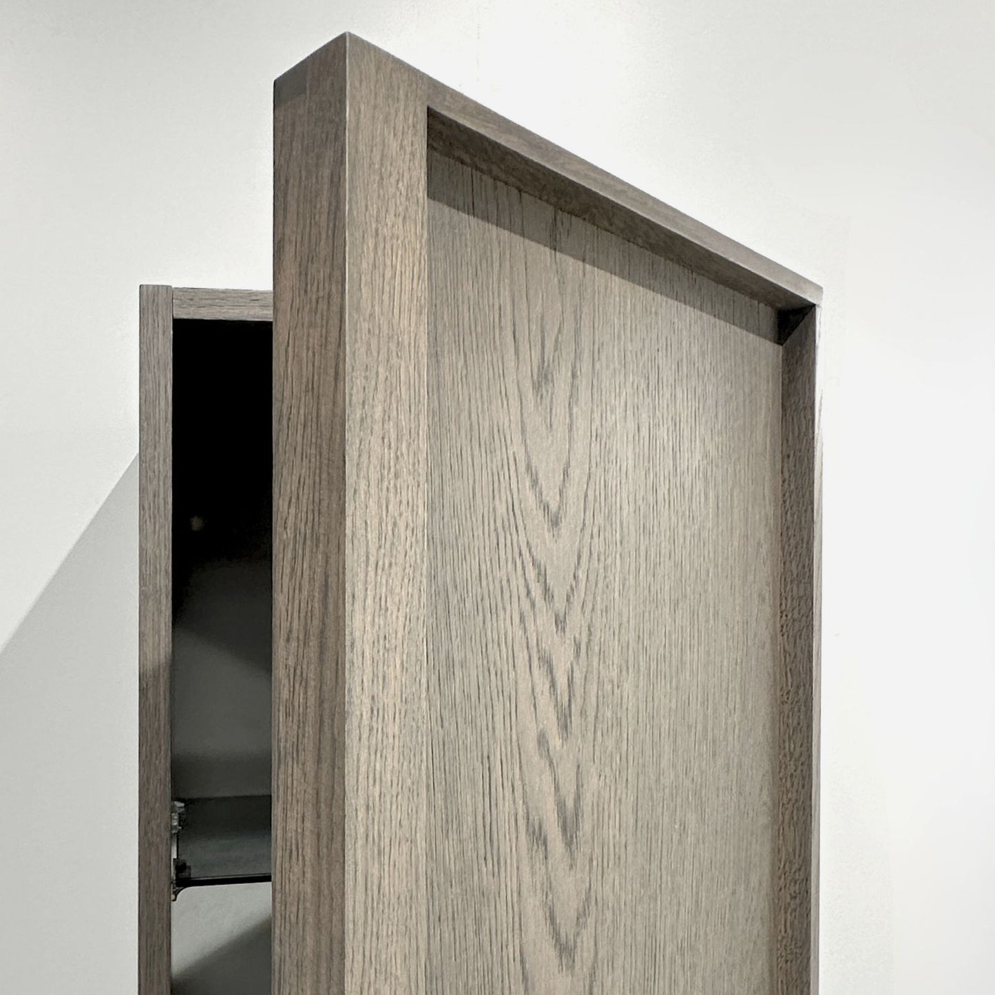 KAMĖ SOLE Hochschrank
