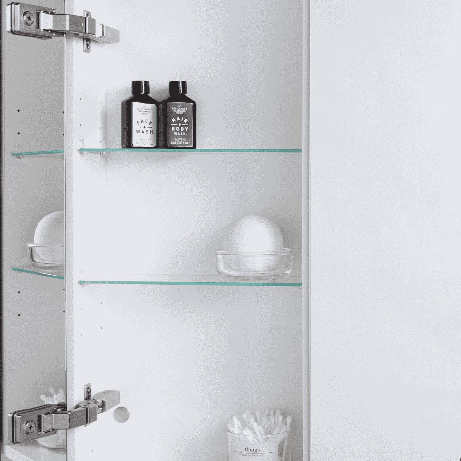 KAMĖ GARDA LED-Spiegelschrank – 1 Tür
